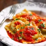 Ravioli-in-Tomatensose-Rezept